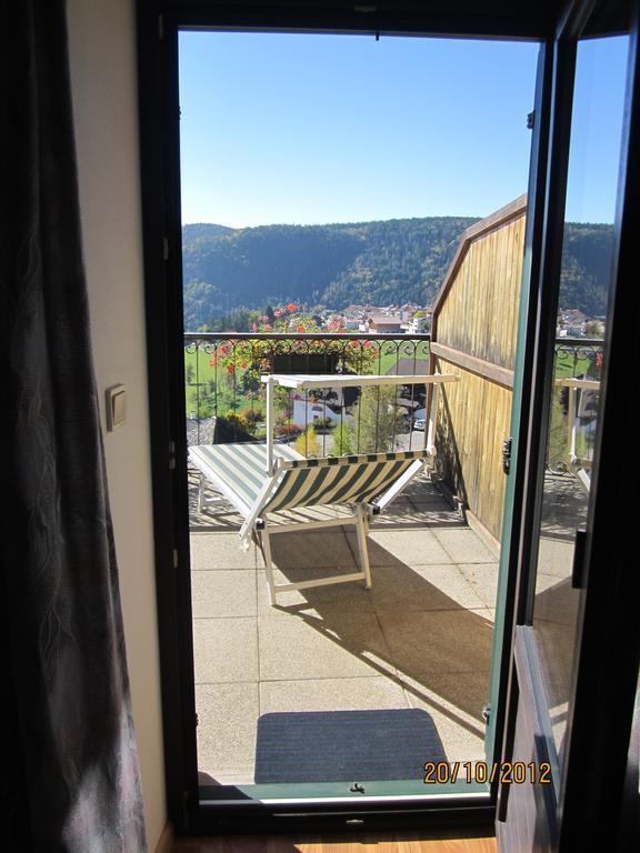 Gasthof Zum Roessl San Genesio Atesino Exterior photo